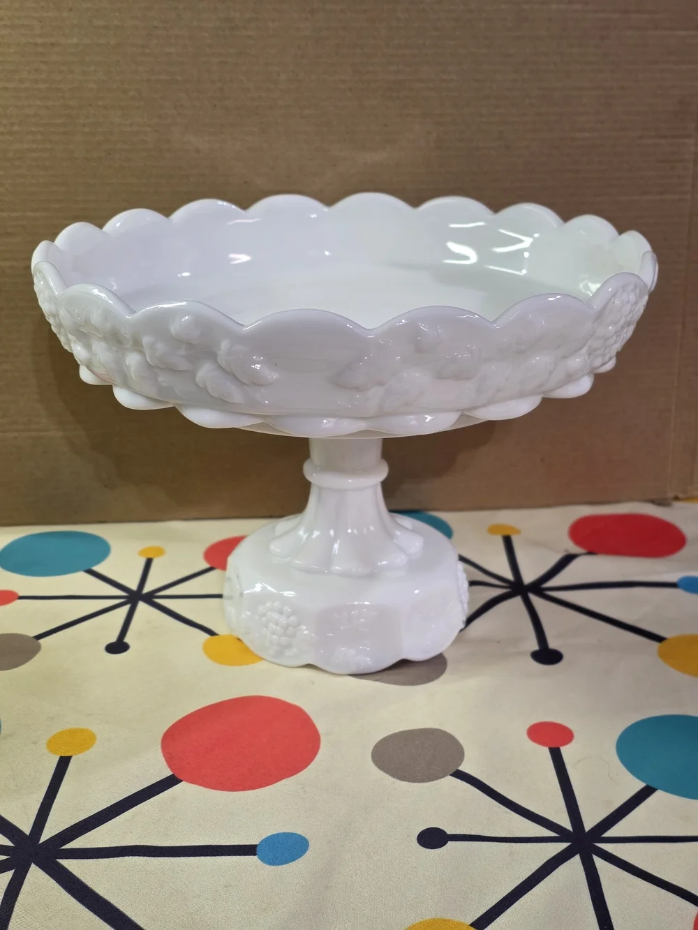 Vintage Westmoreland Paneled Grape Milk Glass Footed Shallow Bowl